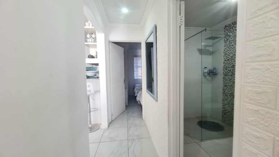 To Let 2 Bedroom Property for Rent in Belhar Western Cape